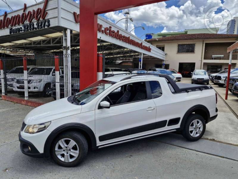 VOLKSWAGEN - SAVEIRO 1.6 CROSS CE 8V FLEX 2P MANUAL - 2010/2011 - BRANCA - R$ 49.000,00