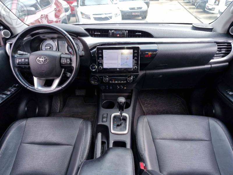 TOYOTA - HILUX 2.8 SRX 4X4 CD 16V DIESEL 4P AUTOMÁTICO - 2022/2022 - CINZA - R$ 239.000,00