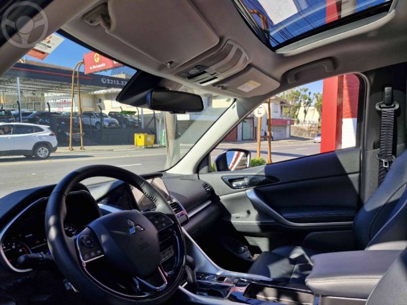 MITSUBISHI - ECLIPSE CROSS 1.5 HPE-S AWC 16V 4P AUTOMÁTICO - 2024/2025 - BRANCA - R$ 198.000,00