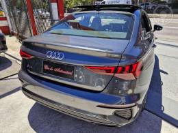 AUDI - A3 2.0 TFSI PERFORMANCE BLACK SEDAN 4P AUTOMÁTICA - 2022/2023 - CINZA - R$ 209.000,00