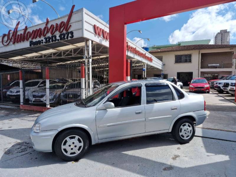 CHEVROLET - CORSA 1.0 MPFI CLASSIC SEDAN LIFE 8V FLEX 4P MANUAL - 2006/2007 - PRATA - R$ 22.900,00