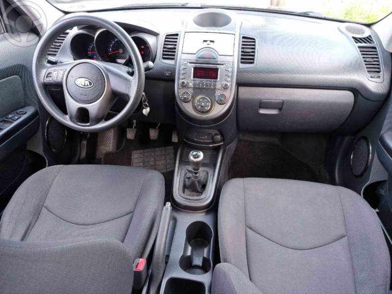 KIA MOTORS - SOUL 1.6 EX 16V FLEX 4P MANUAL - 2011/2012 - PRETA - R$ 42.900,00