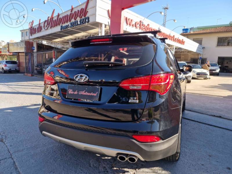 HYUNDAI - SANTA FÉ 3.3 MPFI 4X4 7 LUGARES V6 270CV 4P AUTOMÁTICO - 2013/2014 - PRETA - R$ 89.000,00