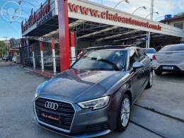 AUDI - A3 1.4 TFSI SPORTBACK AMBIENTE 16V 4P S-TRONIC - 2017/2018 - CINZA - R$ 105.900,00