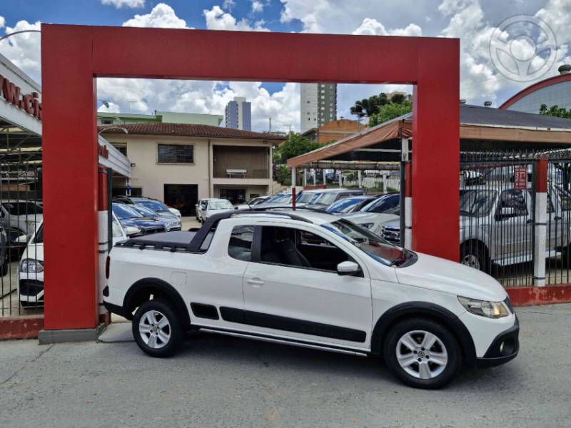 VOLKSWAGEN - SAVEIRO 1.6 CROSS CE 8V FLEX 2P MANUAL - 2010/2011 - BRANCA - R$ 49.000,00