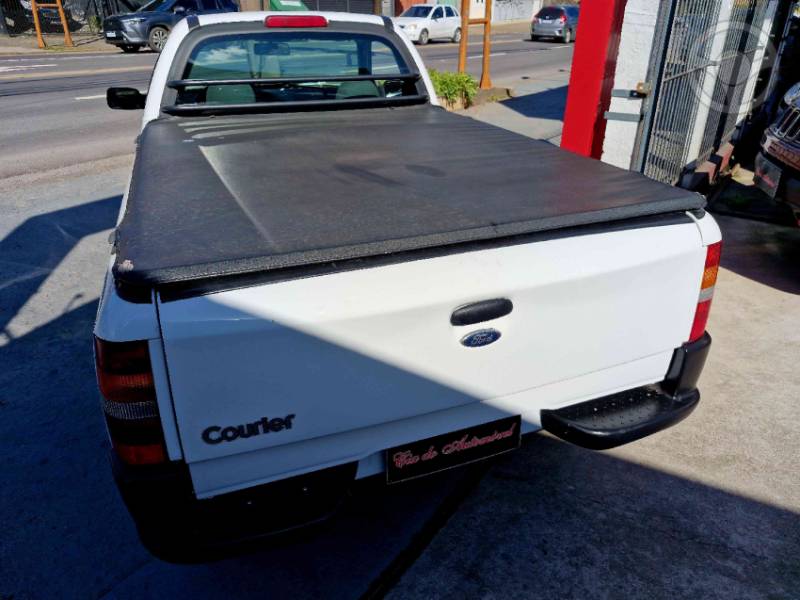 FORD - COURIER 1.6 L 8V FLEX MANUAL - 2013/2013 - BRANCA - R$ 39.800,00