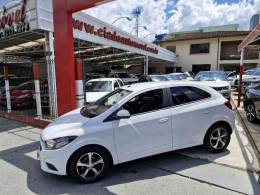 CHEVROLET - ONIX 1.4 MPFI LTZ 8V FLEX 4P MANUAL - 2018/2018 - BRANCA - R$ 67.900,00
