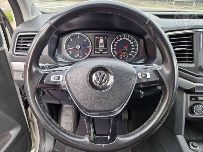 VOLKSWAGEN - AMAROK 3.0 V6 TDI HIGHLINE CD DIESEL 4MOTION AUTOMÁTICO - 2018/2018 - BRANCA - R$ 139.000,00
