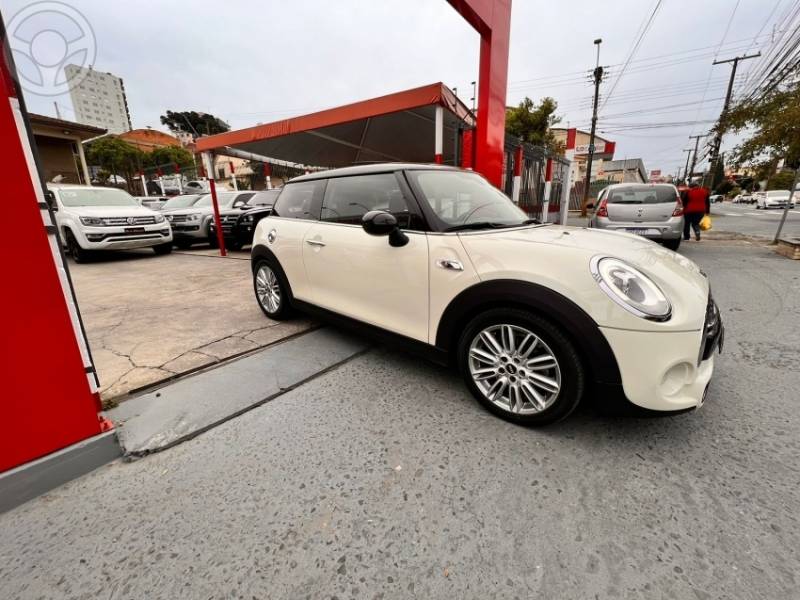 MINI - COOPER 2.0 S TOP 16V TURBO 2P AUTOMÁTICO - 2016/2017 - BRANCA - R$ 119.000,00