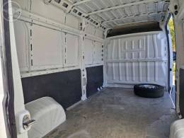 FIAT - DUCATO 2.3 MAXICARGO 8V TURBO DIESEL 3P MANUAL - 2019/2019 - BRANCA - R$ 156.000,00