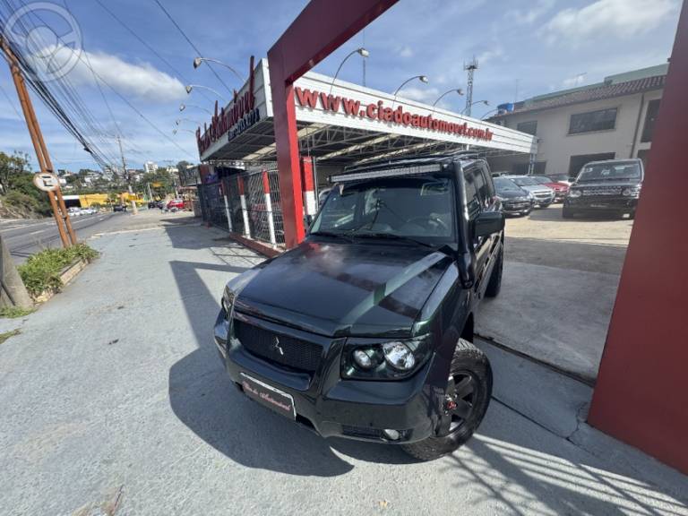 MITSUBISHI - PAJERO TR4 2.0 4X4 16V FLEX 4P MANUAL - 2008/2008 - VERDE - R$ 53.900,00