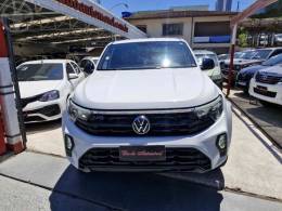 VOLKSWAGEN - AMAROK 3.0 V6 TDI HIGHLINE CD DIESEL 4MOTION AUTOMÁTICO - 2024/2025 - BRANCA - R$ 290.000,00