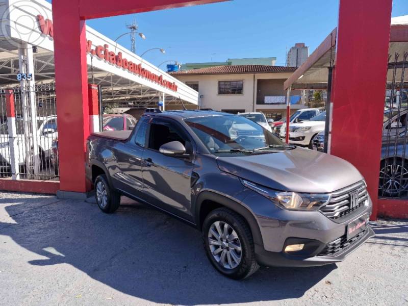 FIAT - STRADA 1.3 FREEDOM PLUS CS 8V FLEX 2P MANUAL - 2023/2023 - CINZA - R$ 92.000,00