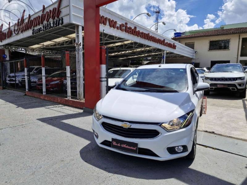 CHEVROLET - ONIX 1.4 MPFI LTZ 8V FLEX 4P MANUAL - 2018/2018 - BRANCA - R$ 67.900,00
