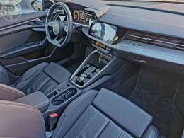 AUDI - A3 2.0 TFSI PERFORMANCE BLACK SEDAN 4P AUTOMÁTICA - 2022/2023 - CINZA - R$ 225.000,00