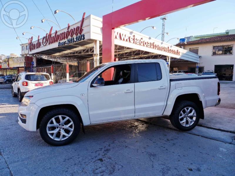 VOLKSWAGEN - AMAROK 3.0 V6 TDI HIGHLINE CD DIESEL 4MOTION AUTOMÁTICO - 2019/2019 - BRANCA - R$ 155.000,00