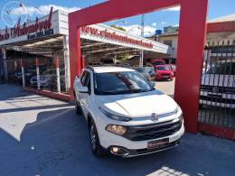 FIAT - TORO 2.0 16V TURBO DIESEL FREEDOM 4WD AT9 AUTOMÁTICO - 2018/2019 - BRANCA - R$ 104.900,00