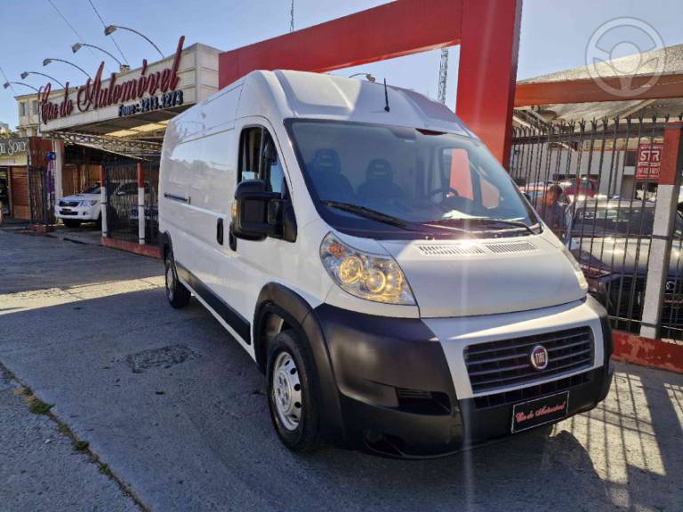 FIAT - DUCATO 2.3 MAXICARGO 8V TURBO DIESEL 3P MANUAL - 2019/2019 - BRANCA - R$ 150.000,00