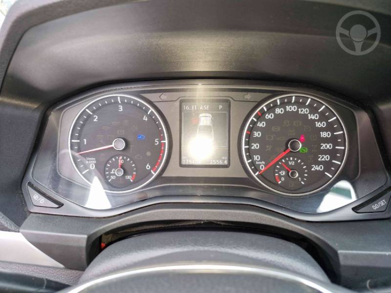 VOLKSWAGEN - AMAROK 3.0 V6 TDI HIGHLINE CD DIESEL 4MOTION AUTOMÁTICO - 2018/2018 - BRANCA - R$ 139.000,00