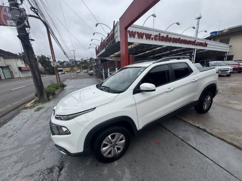 FIAT - TORO 1.8 16V EVO FLEX FREEDOM AUTOMÁTICO - 2018/2019 - BRANCA - R$ 89.000,00