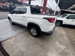 FIAT - TORO 1.8 16V EVO FLEX FREEDOM AUTOMÁTICO - 2018/2019 - BRANCA - R$ 89.000,00