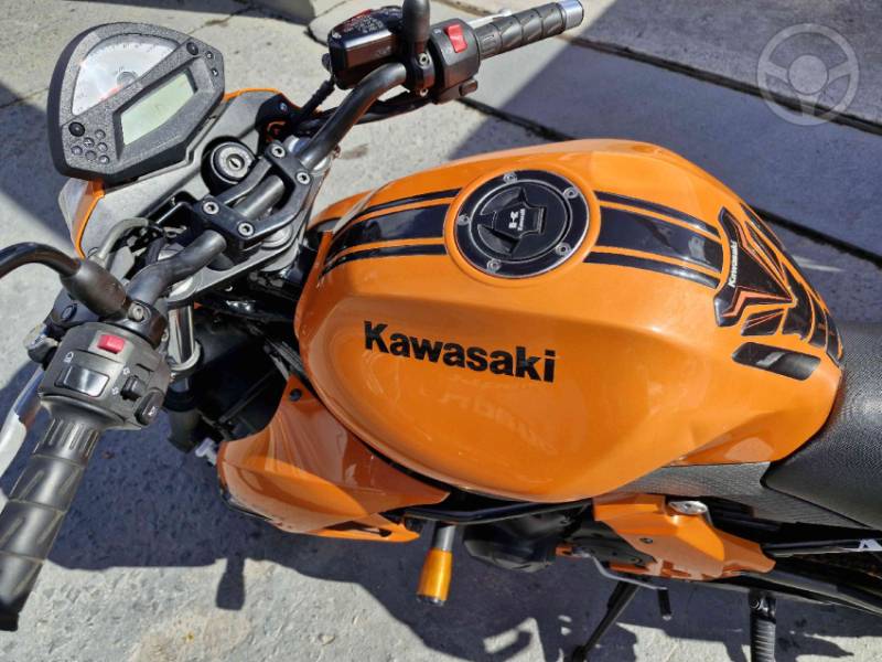 KAWASAKI - ER-6N ABS - 2010/2010 - LARANJA - R$ 22.990,00