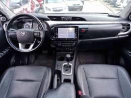 TOYOTA - HILUX 2.8 SRX 4X4 CD 16V DIESEL 4P AUTOMÁTICO - 2022/2022 - CINZA - R$ 249.000,00