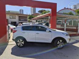 KIA MOTORS - SPORTAGE 2.0 EX 4X2 16V FLEX 4P AUTOMÁTICO - 2013/2014 - BRANCA - R$ 79.800,00