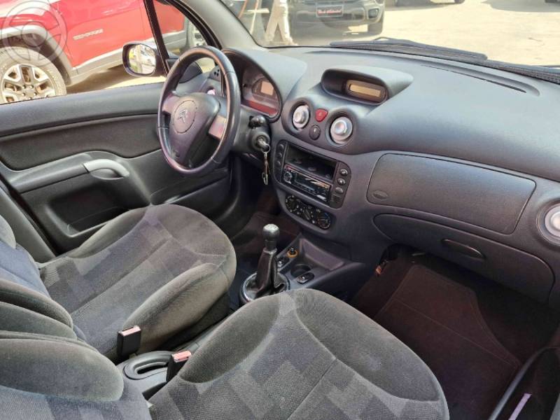 CITROËN - C3 1.4 I EXCLUSIVE 8V FLEX 4P MANUAL - 2008/2008 - CINZA - R$ 22.900,00