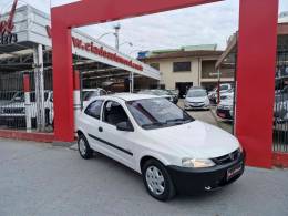 CHEVROLET - CELTA 1.0 MPFI LIFE 8V FLEX 2P MANUAL - 2005/2006 - BRANCA - R$ 18.990,00