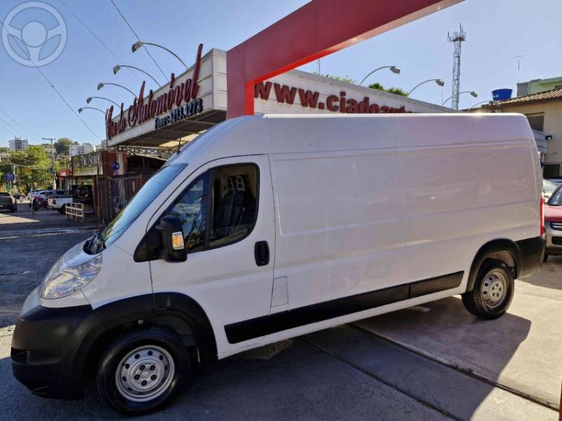 FIAT - DUCATO 2.3 MAXICARGO 8V TURBO DIESEL 3P MANUAL - 2019/2019 - BRANCA - R$ 156.000,00