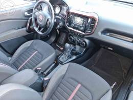 FIAT - TORO 1.8 16V EVO FLEX FREEDOM AUTOMÁTICO - 2018/2019 - BRANCA - R$ 89.000,00