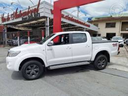 TOYOTA - HILUX 3.0 SR 4X4 CD 16V TURBO INTERCOOLER DIESEL 4P AUTOMÁTICO - 2014/2015 - BRANCA - R$ 139.000,00