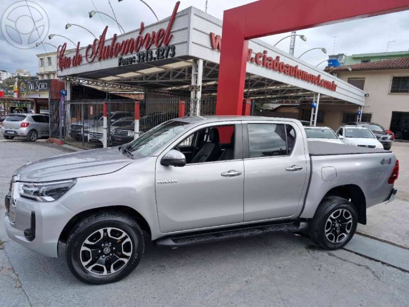TOYOTA - HILUX 2.8 SRX 4X4 CD 16V DIESEL 4P AUTOMÁTICO - 2022/2022 - CINZA - R$ 239.000,00