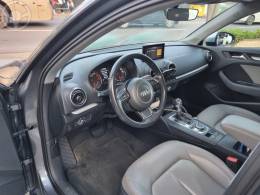 AUDI - A3 1.4 TFSI SPORTBACK AMBIENTE 16V 4P S-TRONIC - 2017/2018 - CINZA - R$ 105.900,00