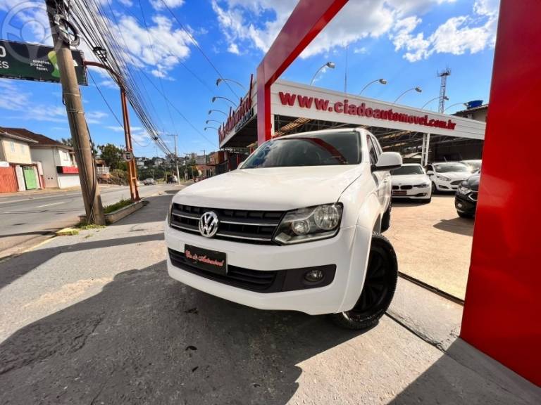VOLKSWAGEN - AMAROK 2.0 TRENDLINE 4X4 CD 16V TURBO INTERCOOLER DIESEL 4P AUTOMÁTICO - 2014/2014 - BRANCA - R$ 99.000,00