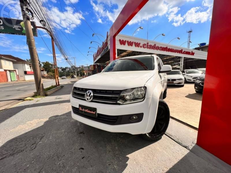 VOLKSWAGEN - AMAROK 2.0 TRENDLINE 4X4 CD 16V TURBO INTERCOOLER DIESEL 4P AUTOMÁTICO - 2014/2014 - BRANCA - R$ 99.000,00