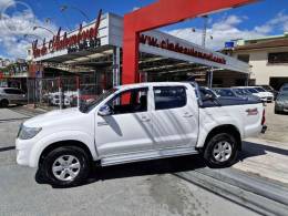 TOYOTA - HILUX 3.0 SRV TOP 4X4 CD 16V TURBO INTERCOOLER DIESEL 4P AUTOMÁTICO - 2014/2015 - BRANCA - R$ 149.000,00