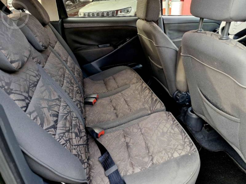 FIAT - IDEA 1.8 MPI ADVENTURE 16V FLEX 4P MANUAL - 2009/2010 - VERDE - R$ 32.900,00