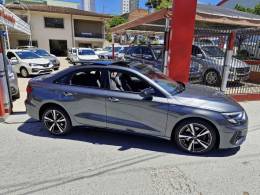 AUDI - A3 2.0 TFSI PERFORMANCE BLACK SEDAN 4P AUTOMÁTICA - 2022/2023 - CINZA - R$ 225.000,00