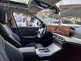 BMW - 320I 2.0 SPORT GP 16V TURBO ACTIVE FLEX 4P AUTOMÁTICO - 2024/2024 - CHUMBO - R$ 309.000,00