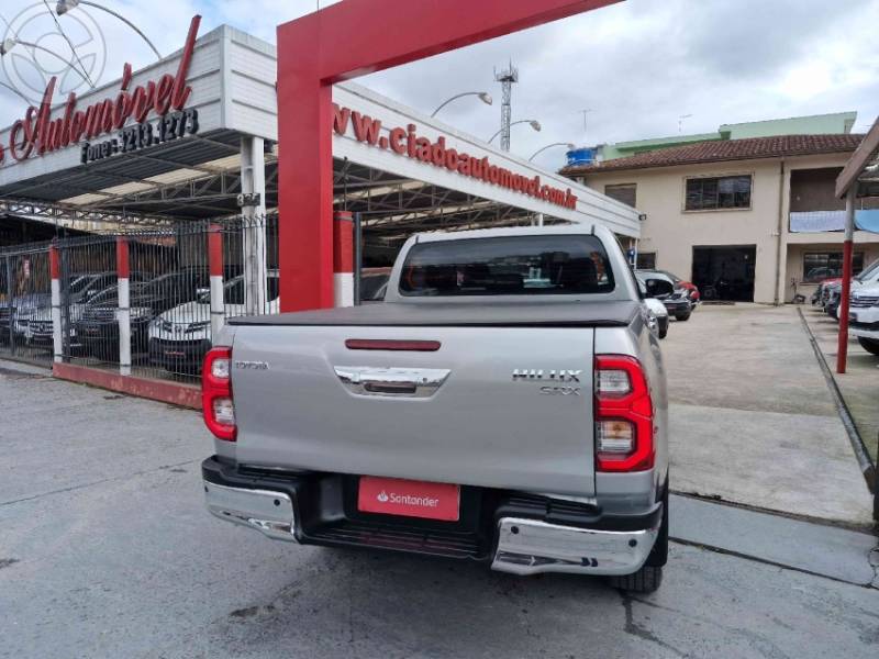 TOYOTA - HILUX 2.8 SRX 4X4 CD 16V DIESEL 4P AUTOMÁTICO - 2022/2022 - CINZA - R$ 239.000,00