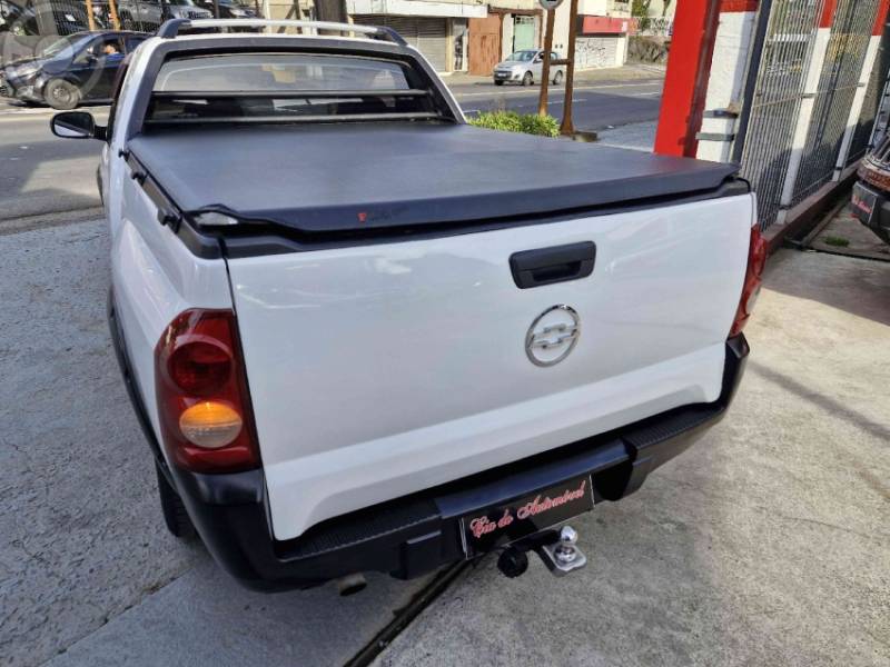 CHEVROLET - MONTANA 1.8 MPFI CS 8V FLEXPOWER 2P MANUAL - 2004/2004 - BRANCA - R$ 31.900,00
