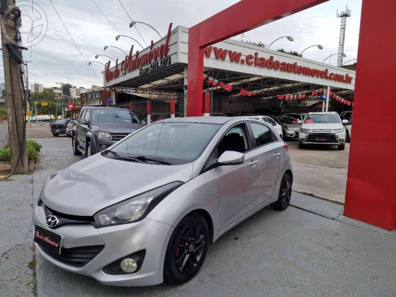 HYUNDAI - HB20 1.6 COMFORT 16V FLEX 4P MANUAL - 2013/2013 - PRATA - R$ 39.800,00