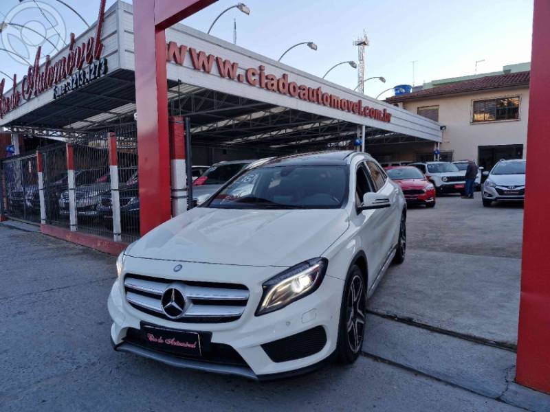 MERCEDES-BENZ - GLA 250 2.0 16V TURBO SPORT 4P AUTOMÁTICO - 2015/2016 - BRANCA - R$ 134.000,00