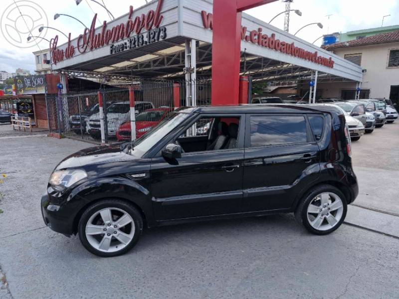 KIA MOTORS - SOUL 1.6 EX 16V FLEX 4P MANUAL - 2011/2012 - PRETA - R$ 42.900,00