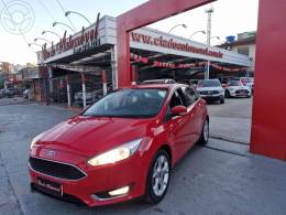 FORD - FOCUS 2.0 SE PLUS 16V FLEX 4P AUTOMÁTICO - 2015/2016 - VERMELHA - R$ 59.800,00