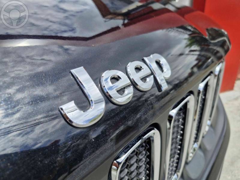 JEEP - RENEGADE 1.8 16V FLEX LONGITUDE 4P AUTOMÁTICO - 2017/2017 - PRETA - R$ 64.900,00