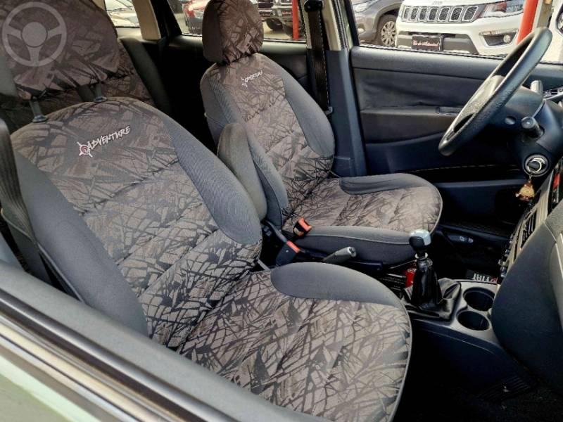 FIAT - IDEA 1.8 MPI ADVENTURE 16V FLEX 4P MANUAL - 2009/2010 - VERDE - R$ 32.900,00