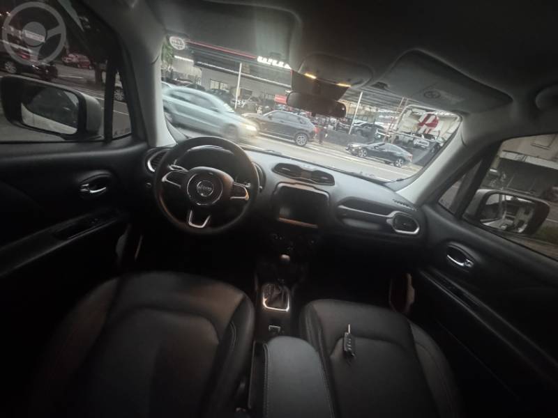 JEEP - RENEGADE 2.0 16V TURBO DIESEL LONGITUDE 4P 4X4 AUTOMÁTICO - 2019/2019 - BRANCA - R$ 94.500,00